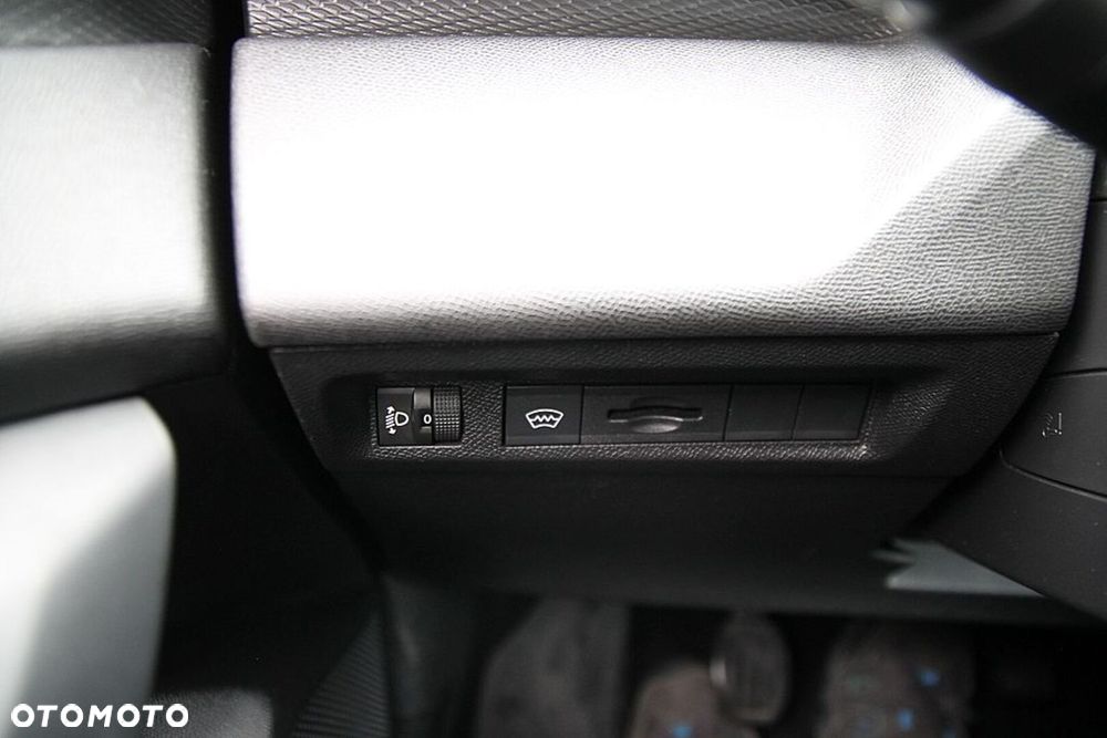 Peugeot 308 1.5 BlueHDi Active Pack S&S - 17