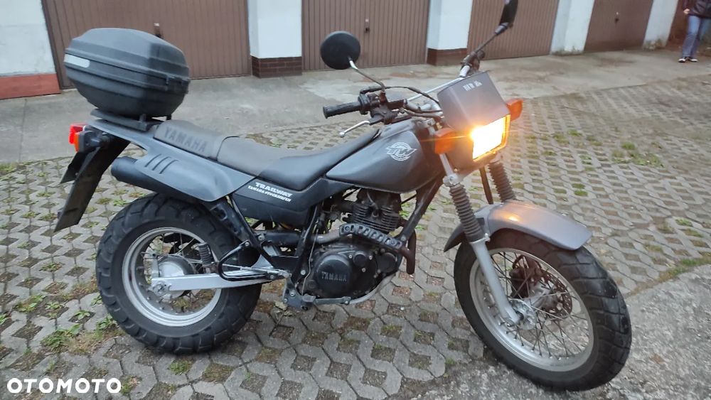 Yamaha TW - 1