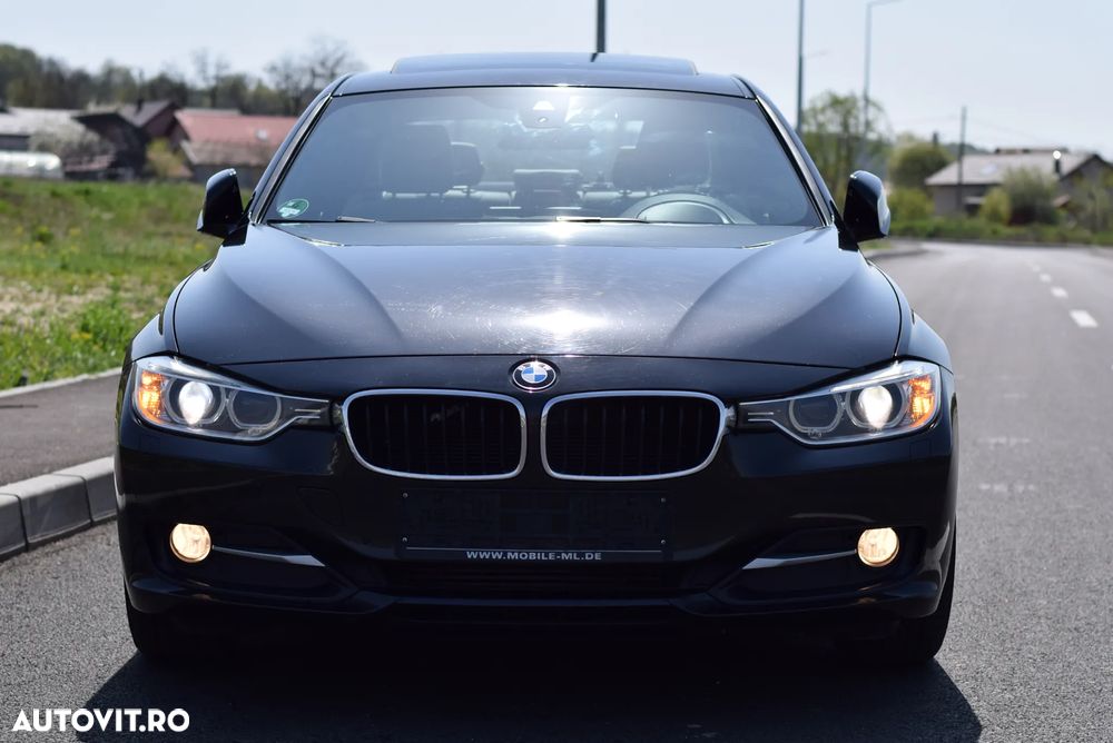 BMW Seria 3 320d Sport-Aut. Sport Line - 2