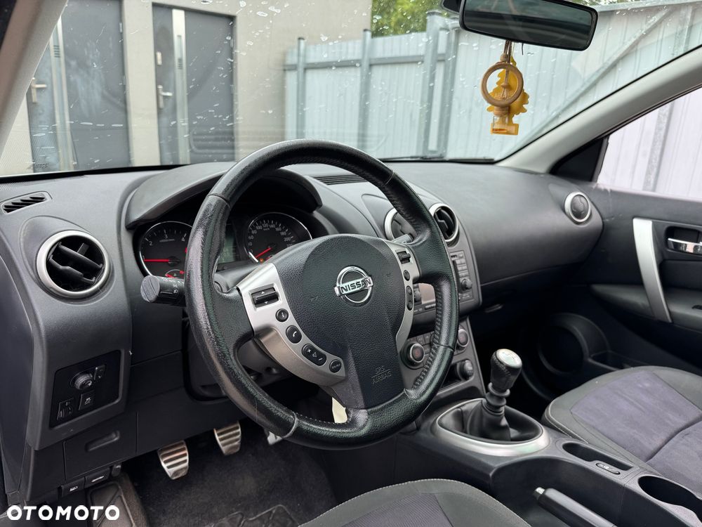 Nissan Qashqai - 9