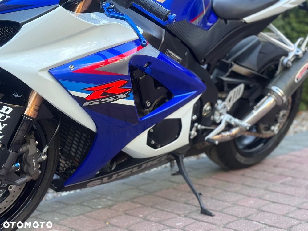 Suzuki GSX-R - 17