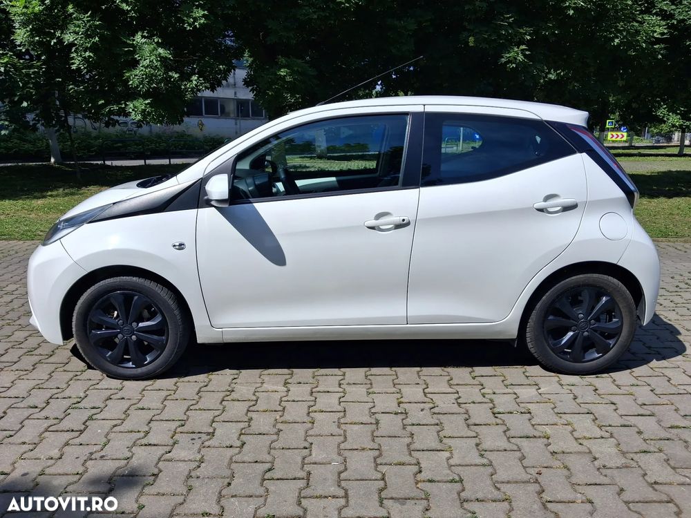 Toyota Aygo x - 3