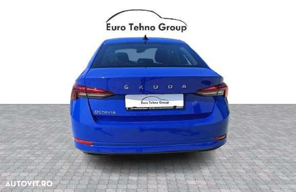 Skoda Octavia 2.0 TDI DSG Ambition - 4