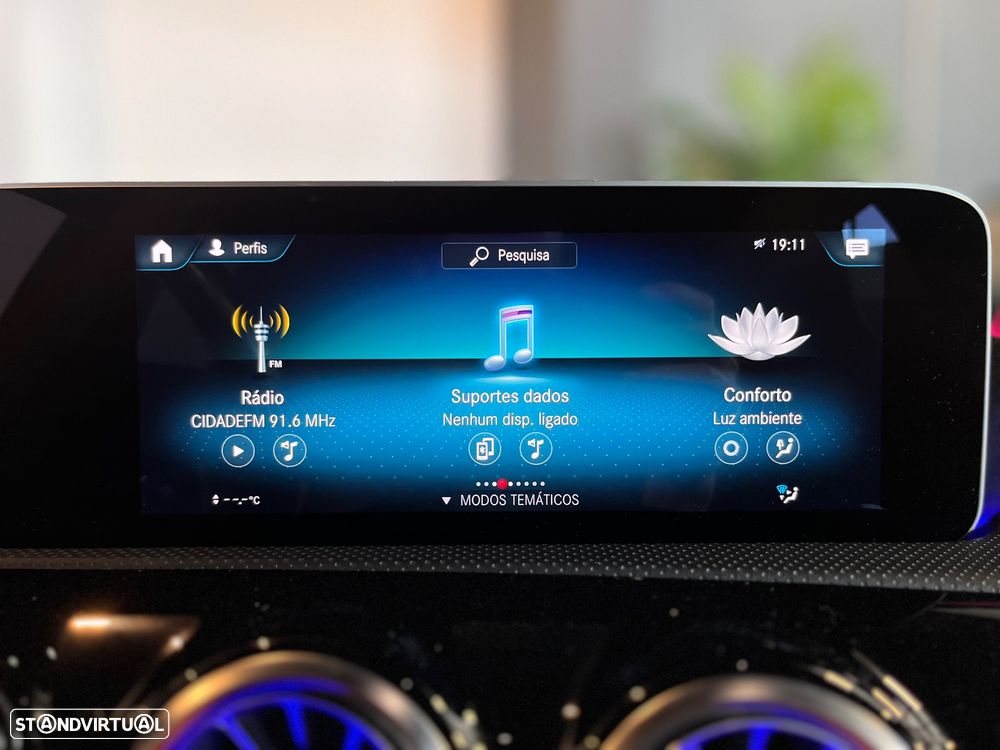 Mercedes-Benz CLA 200 d Shooting Brake 8G-DCT AMG Line - 23