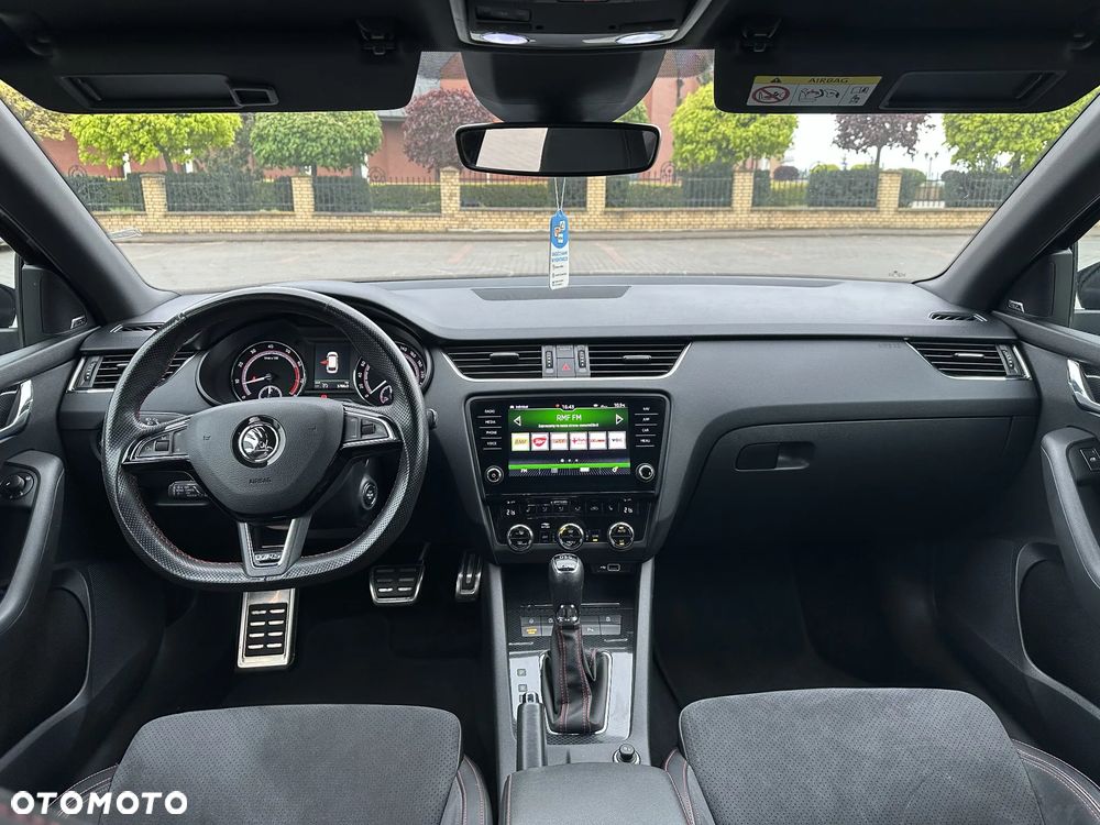 Skoda Octavia 2.0 TSI RS Challenge 245 DSG - 13