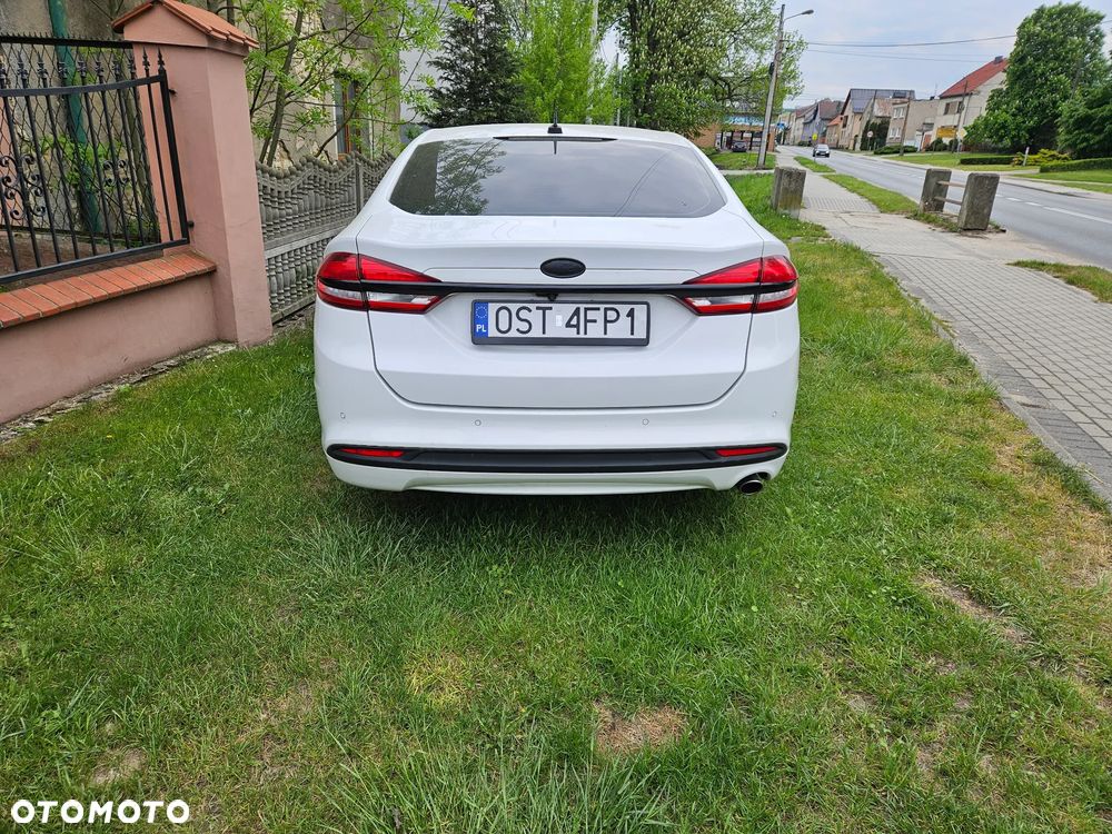 Ford Fusion - 5
