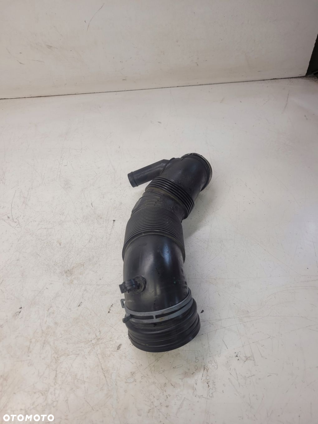 RURA SSĄCA POWIETRZA AUDI VW SKODA 5N0128656 - 3