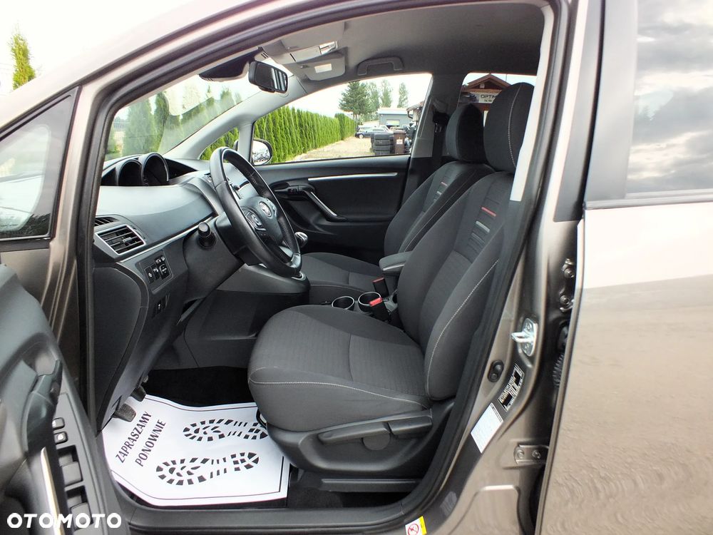 Toyota Verso 1.8 Executive - 5