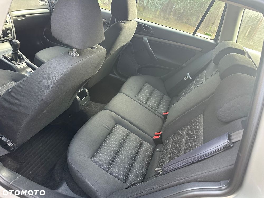 Skoda Octavia 1.6 Elegance - 10