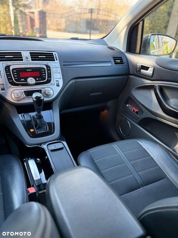 Ford Kuga 2.0 TDCi 4WD Titanium - 17