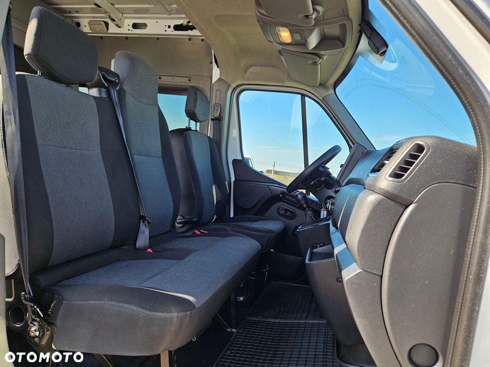 Renault Master L4H2 *119999zł Netto* Brygadówka 7 osób 2.3 dCi/145KM - 29