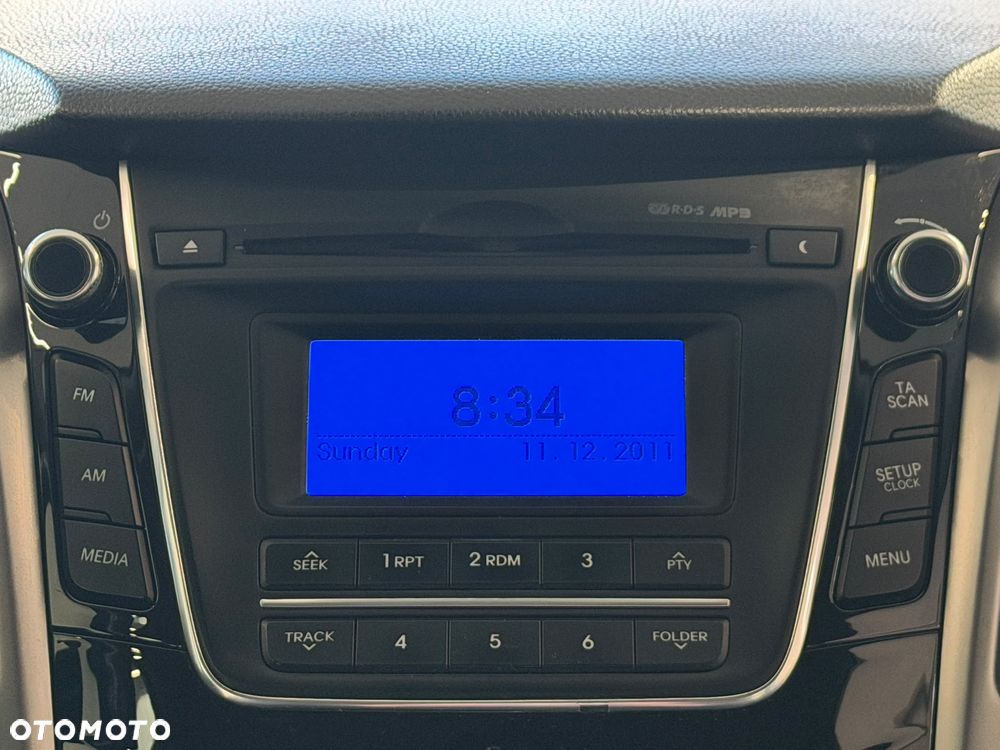 Hyundai i30 - 23