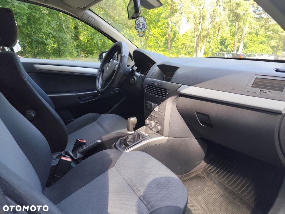 Opel Astra - 33