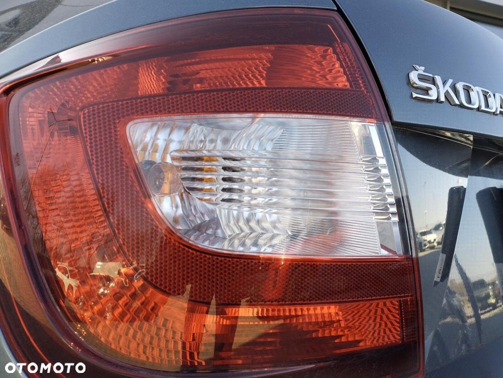 Skoda RAPID 1.0 TSI Ambition - 19