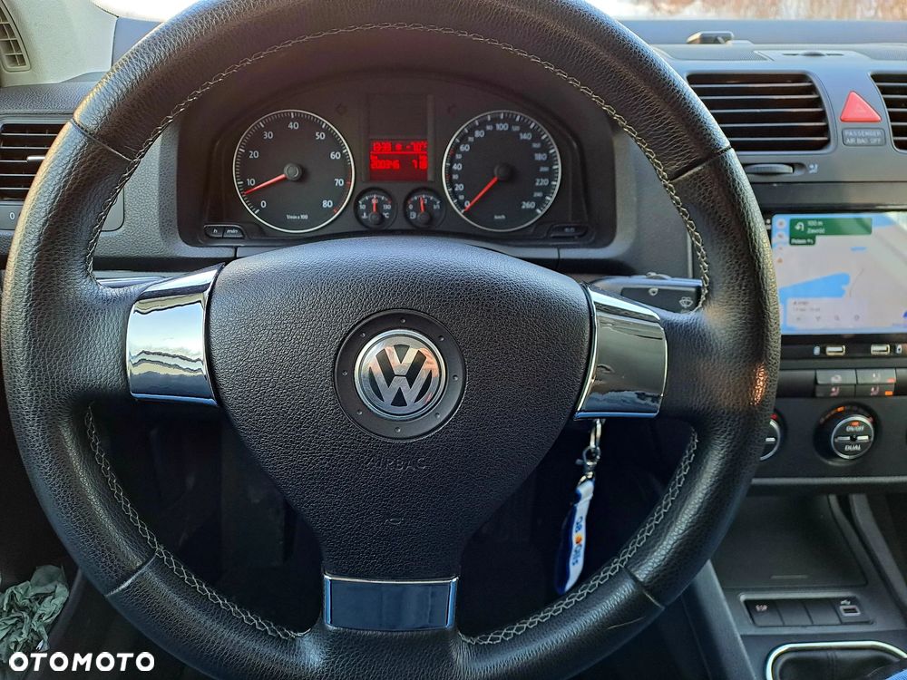 Volkswagen Golf 1.6 Comfortline - 11