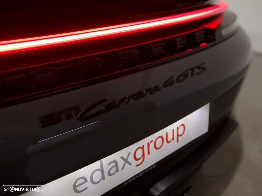 Porsche 911 (992) Carrera 4 GTS - 7