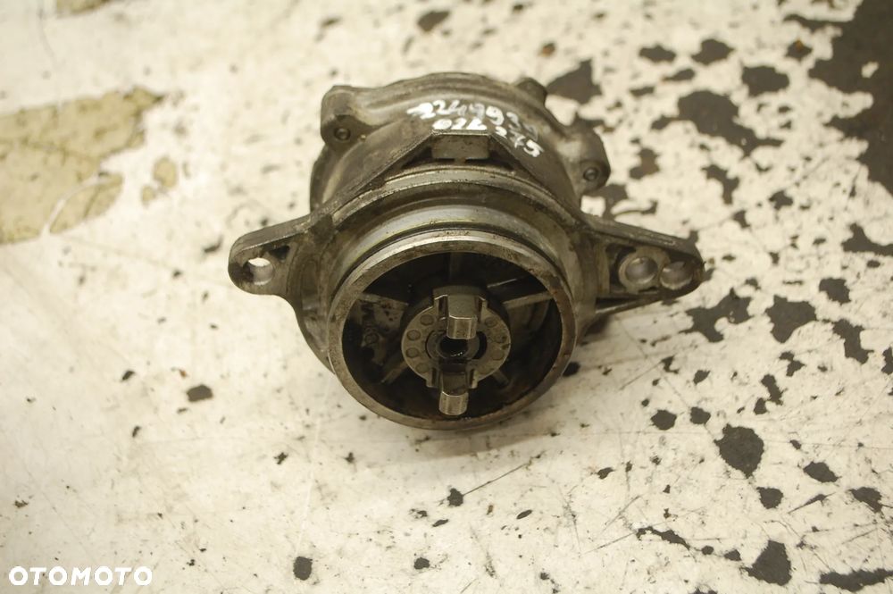 POMPA VACUM PODCIŚNIENIA 2249939 BMW E46 2.0D - 2