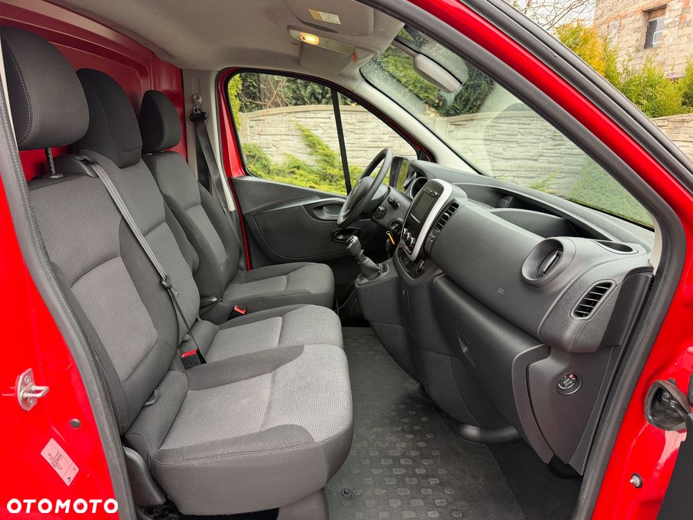 Renault Trafic - 18