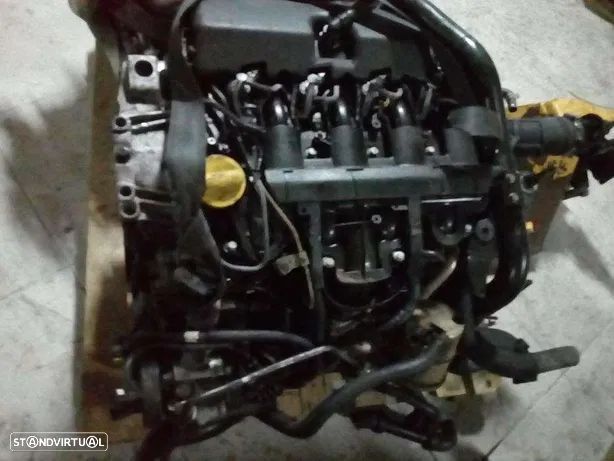 Motor Renault Laguna II 2.2DCI 140cv Ref.: G9T 706 - 1