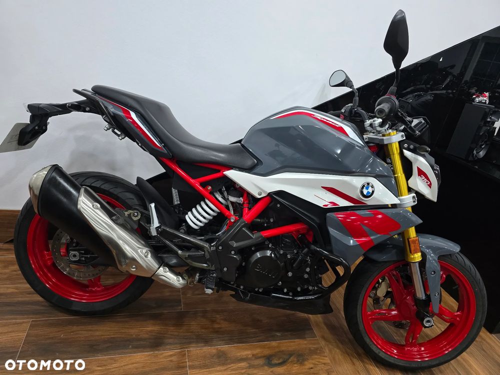 BMW G - 10