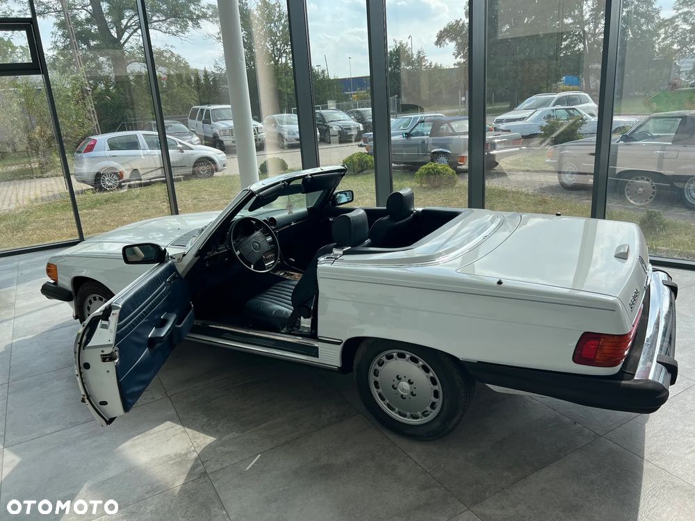 Mercedes-Benz SL - 13