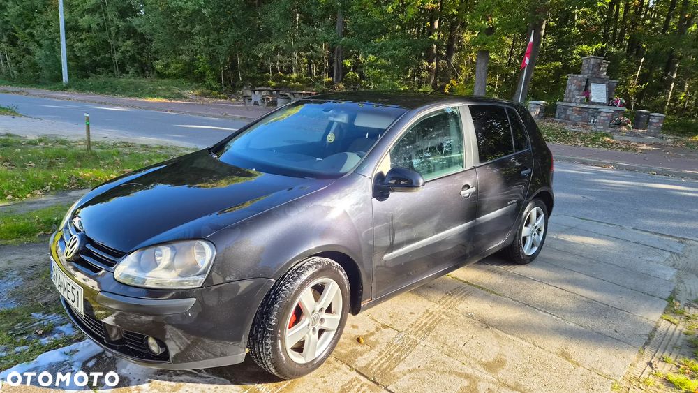 Volkswagen Golf - 4