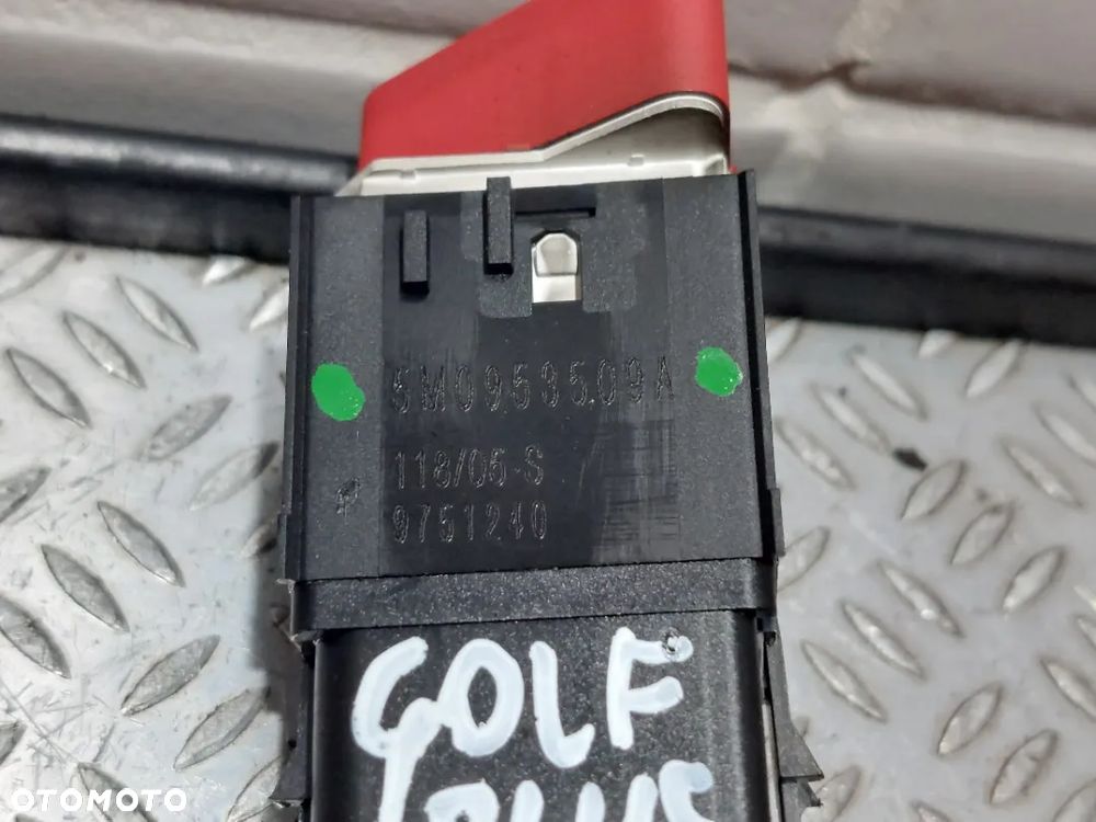 PRZYCISK AWARYJNYCH VW GOLF V 5 + PLUS NR 5M0953509A - 3