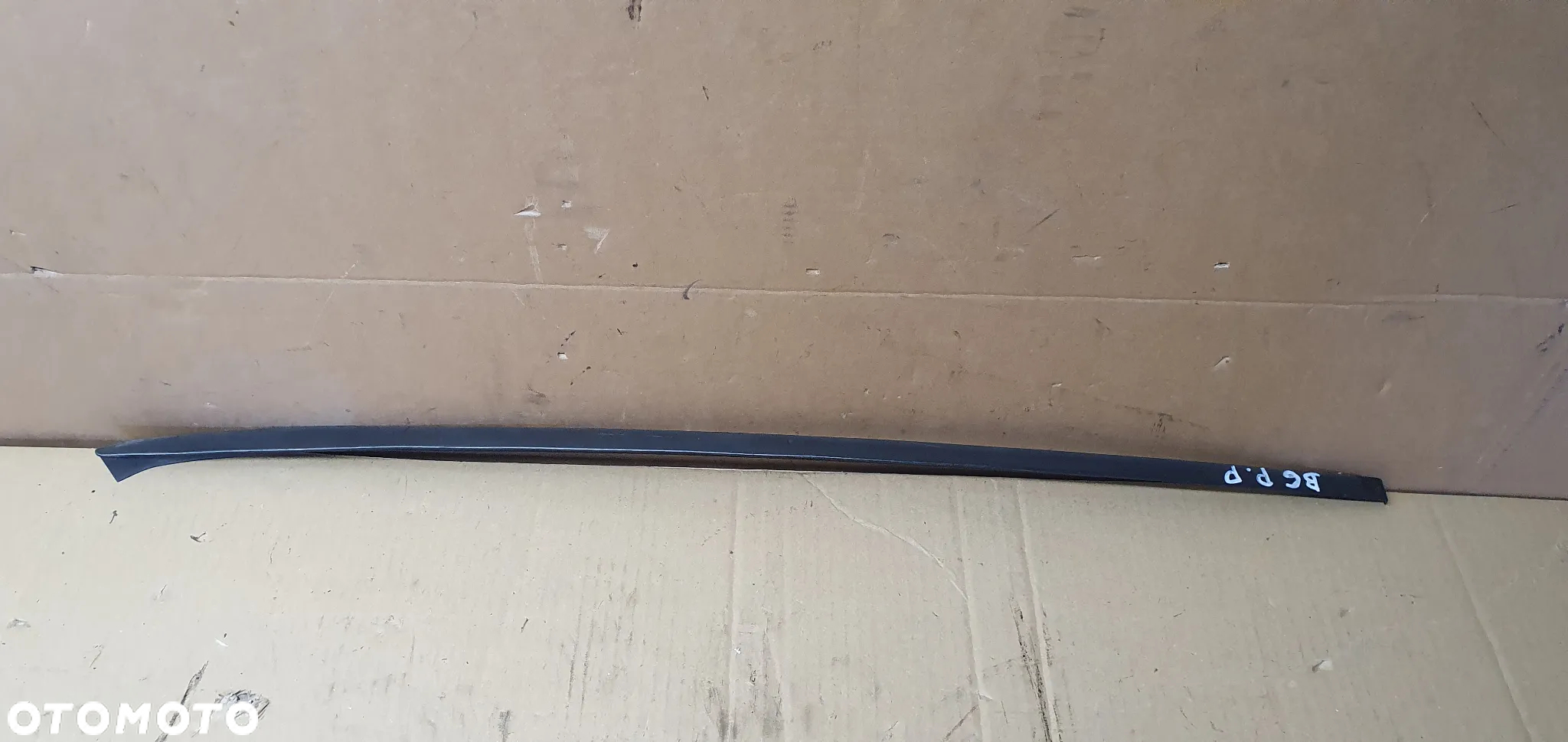 Listwa szyby czołowej prawy przód VW Passat B6 3C0854328A - 4