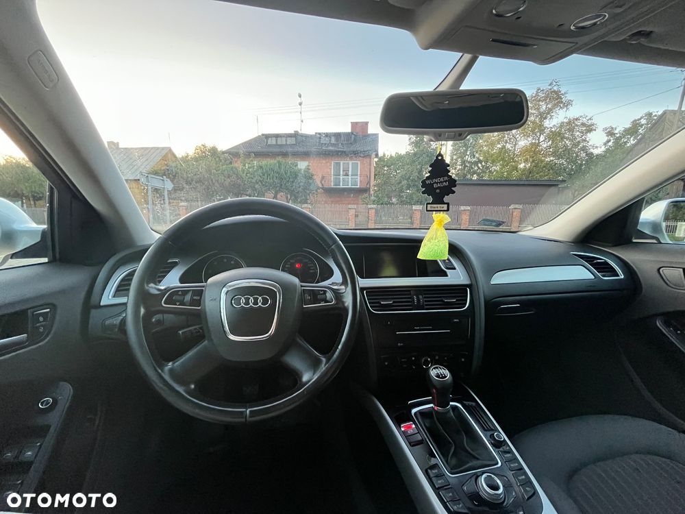 Audi A4 1.8 TFSI - 11