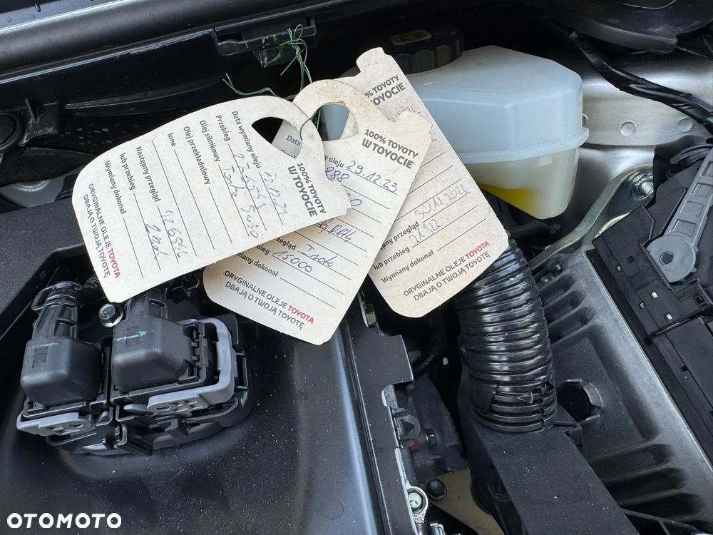 Toyota Corolla 1.8 Hybrid Comfort - 24