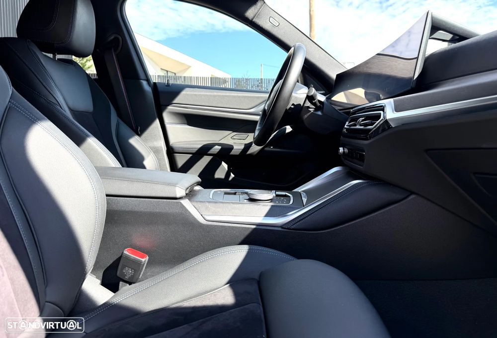 BMW i4 eDrive40 Pack Desportivo M Pro - 34