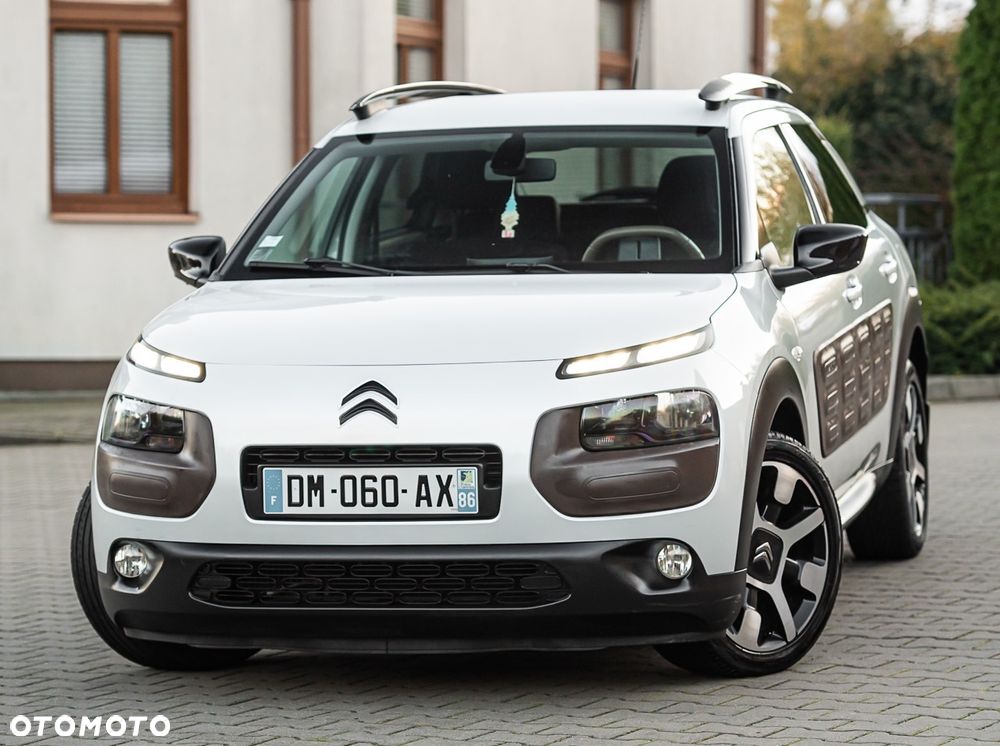 Citroën C4 Cactus 1.2 PureTech Shine S&S - 9