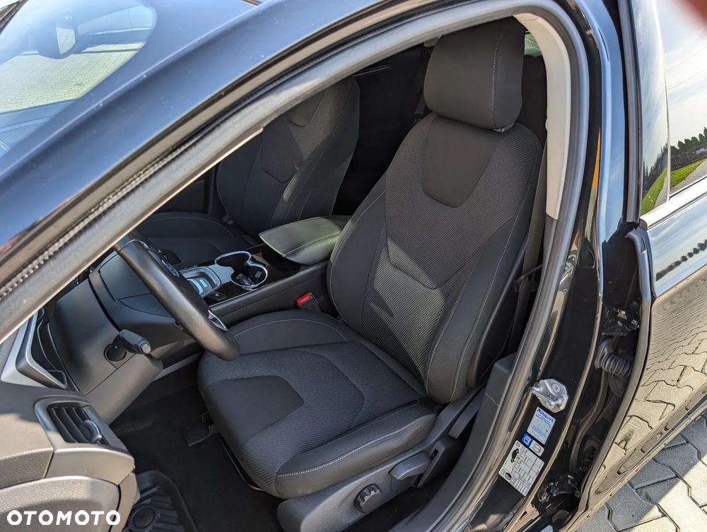 Ford Mondeo 2.0 TDCi Titanium - 35