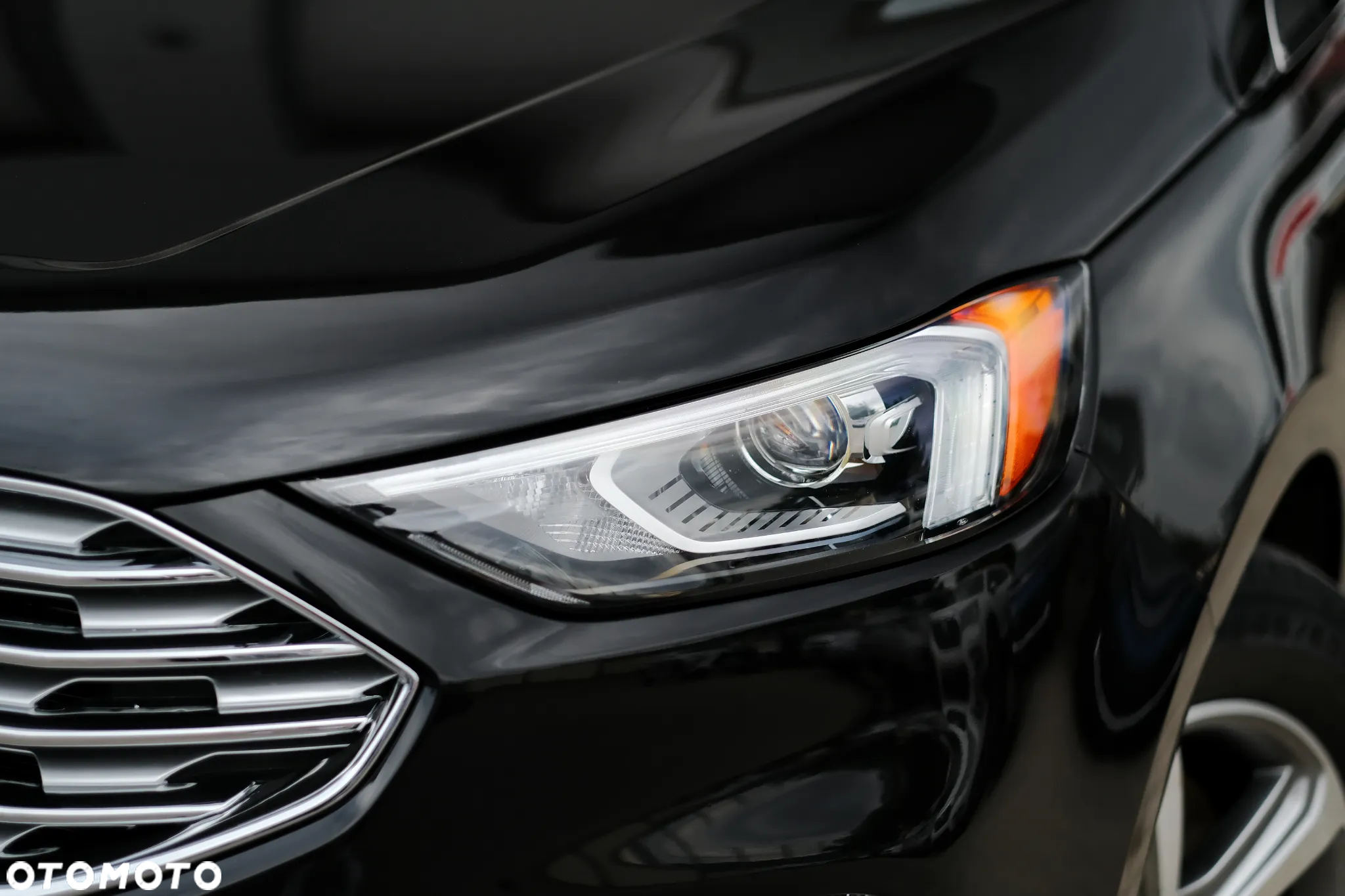 Ford Edge - 4