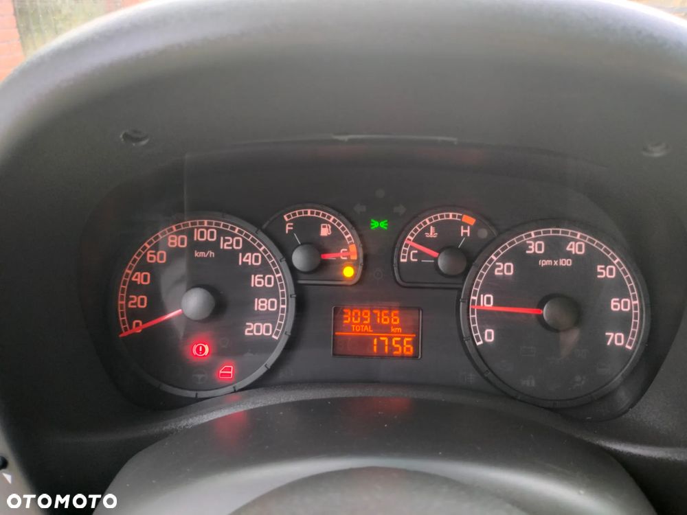 Fiat Doblo Cargo - 12