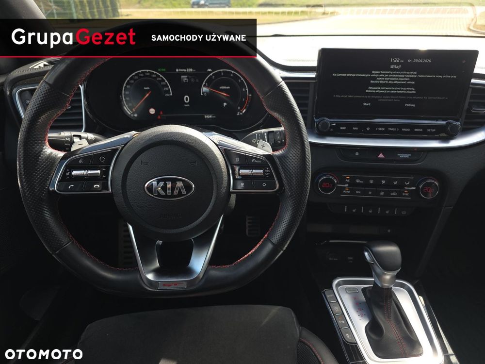 Kia ProCeed 1.6 T-GDI GT DCT - 13