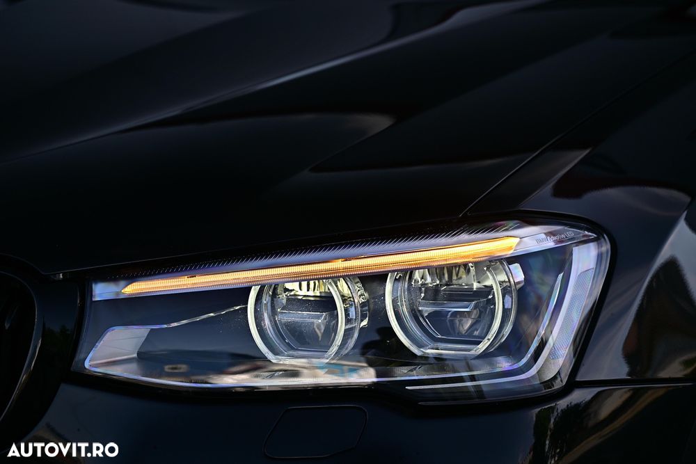 BMW X3 xDrive20d AT Luxury Line - 34