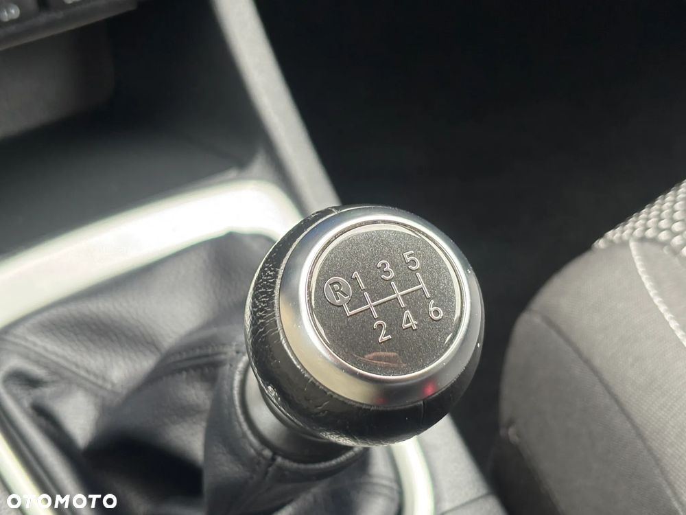 Toyota Auris 1.6 Valvematic Life Plus - 25