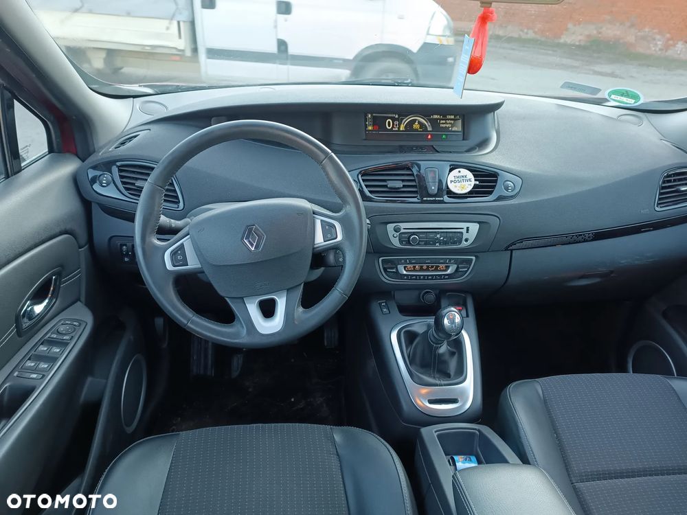 Renault Scenic - 14