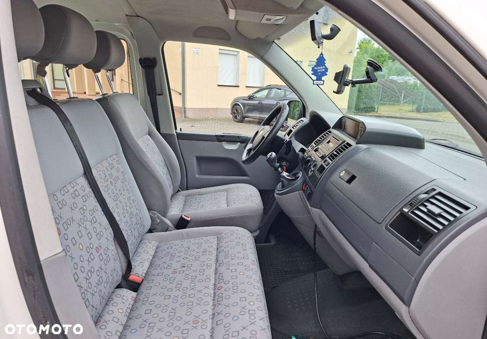 Volkswagen Transporter - 12