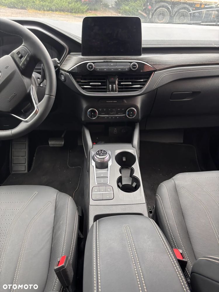 Ford Kuga - 20