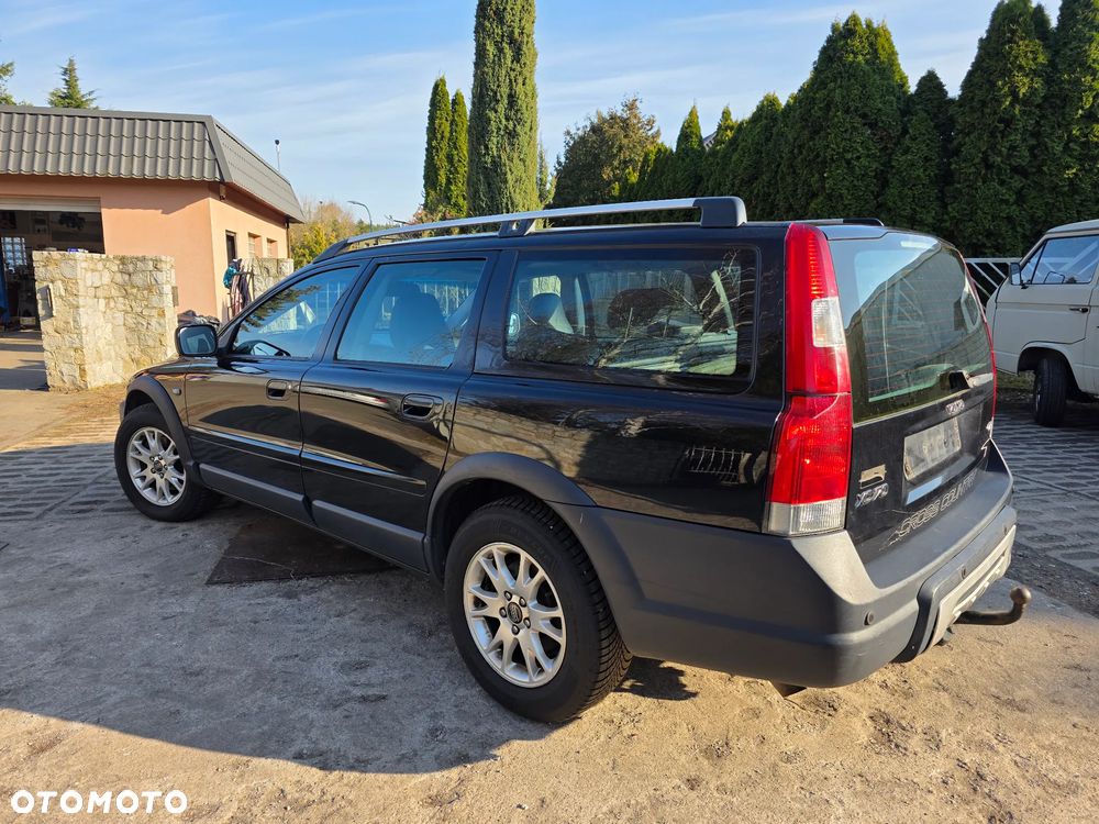 Volvo XC 70 D5 AWD Momentum - 16