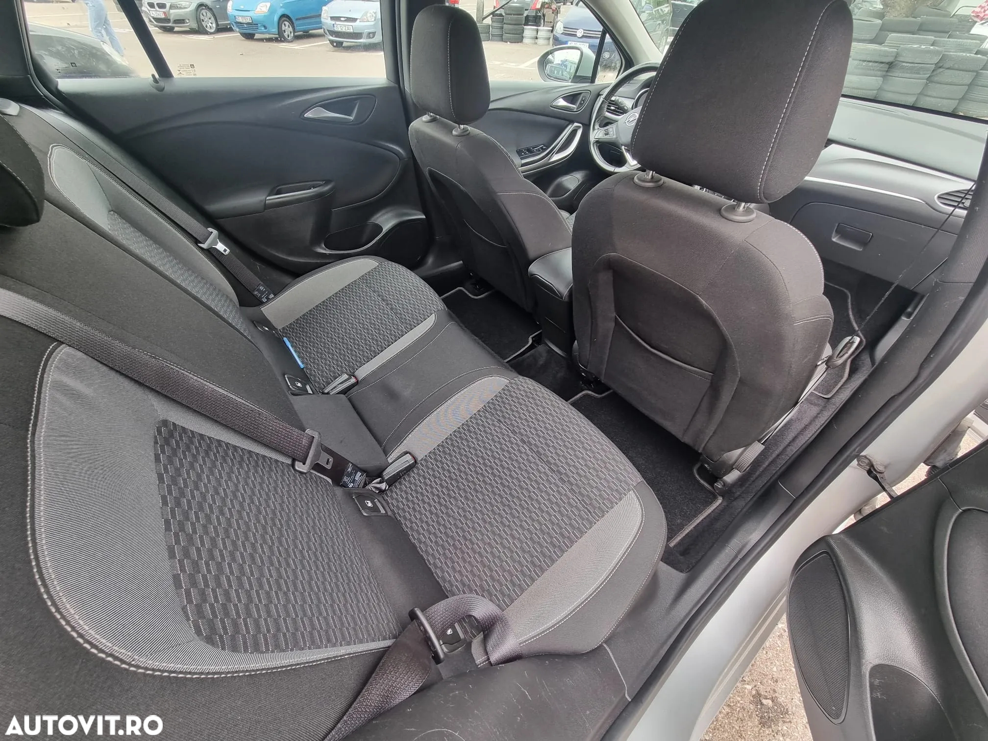 Opel Astra 1.6 CDTI Start/Stop Sports Tourer Active - 9