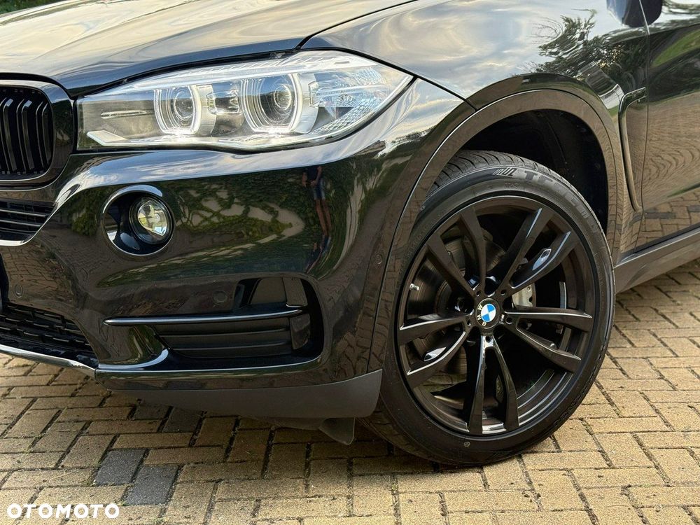 BMW X5 xDrive35i Sport-Aut - 40