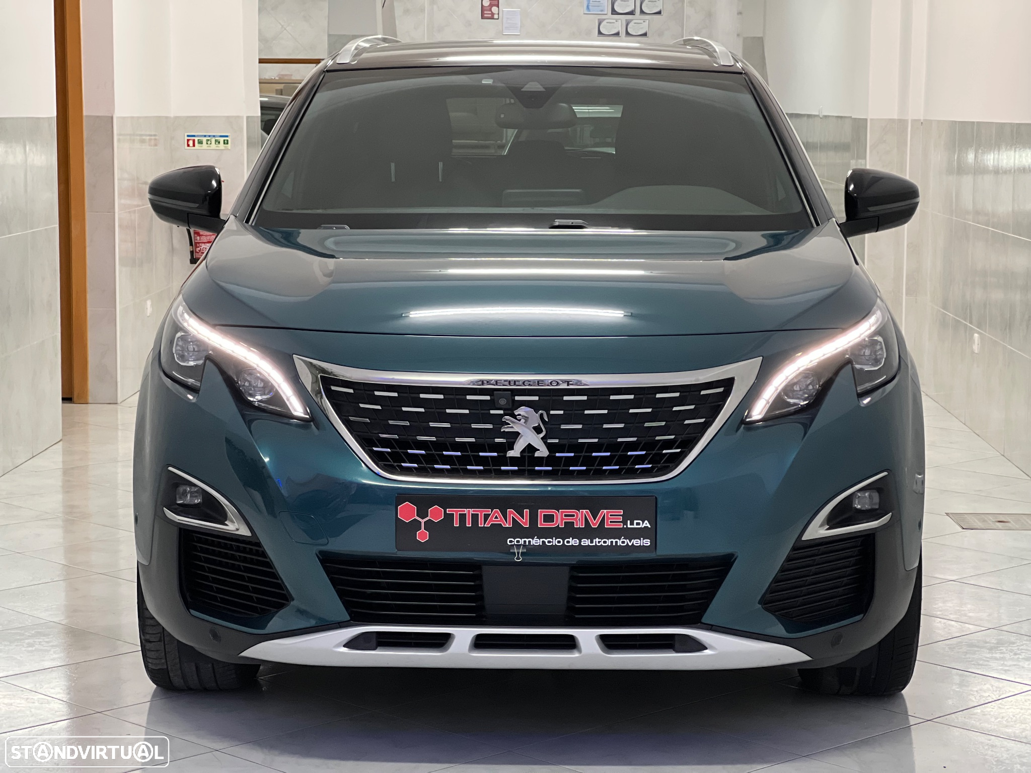 Peugeot 5008 1.5 BlueHDi GT Line EAT8 - 4