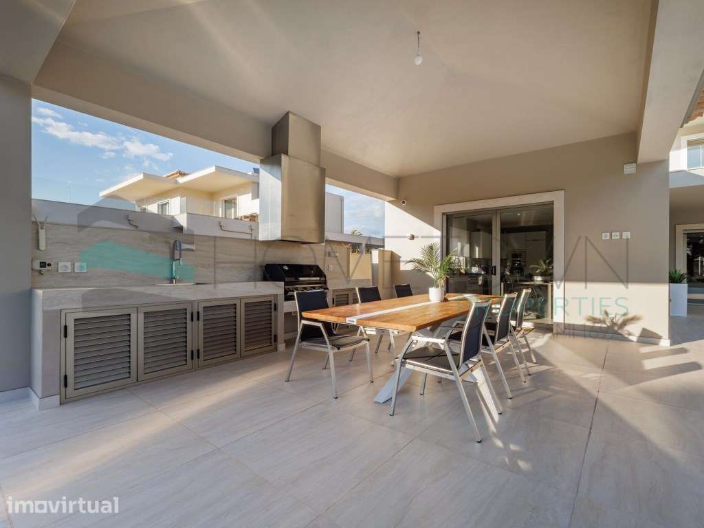 Moradia exepcional com piscina e vista para o golfe, num complexo p... - Grande imagem: 5/60