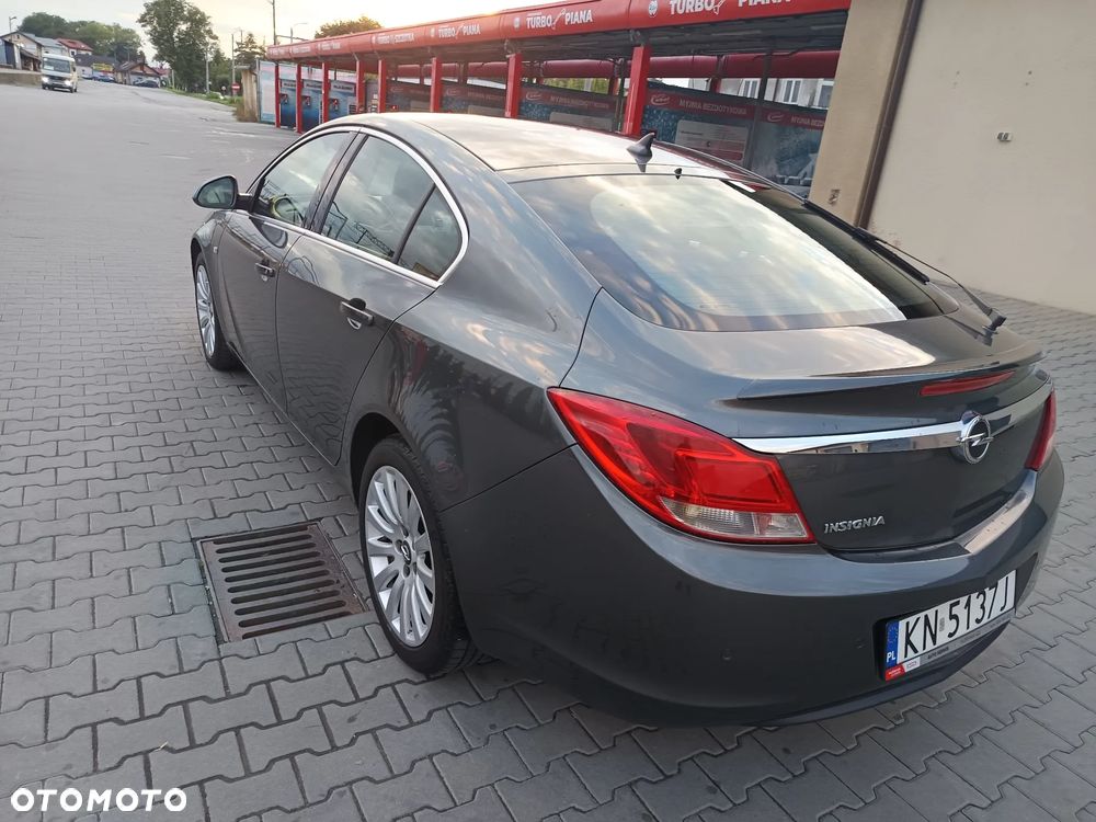 Opel Insignia - 22