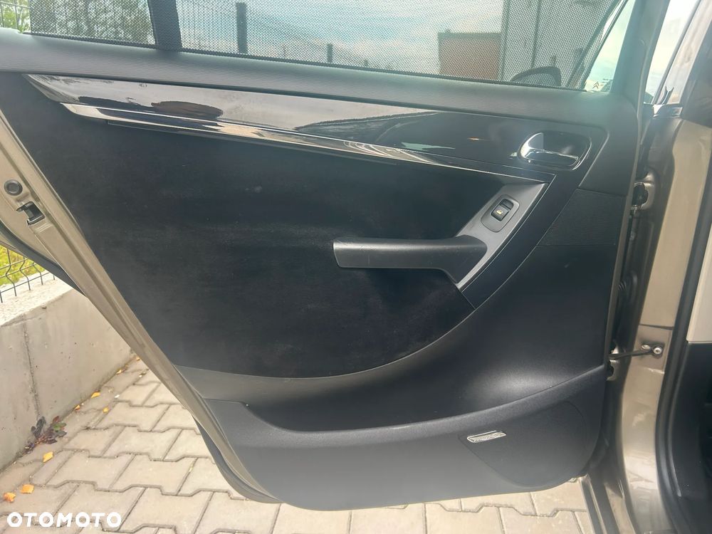 Citroën C4 Picasso 2.0 HDi FAP ESG6 Confort - 25