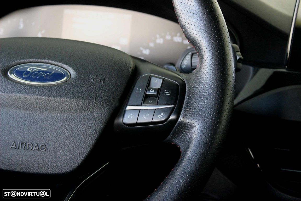 Ford Focus SW - 20