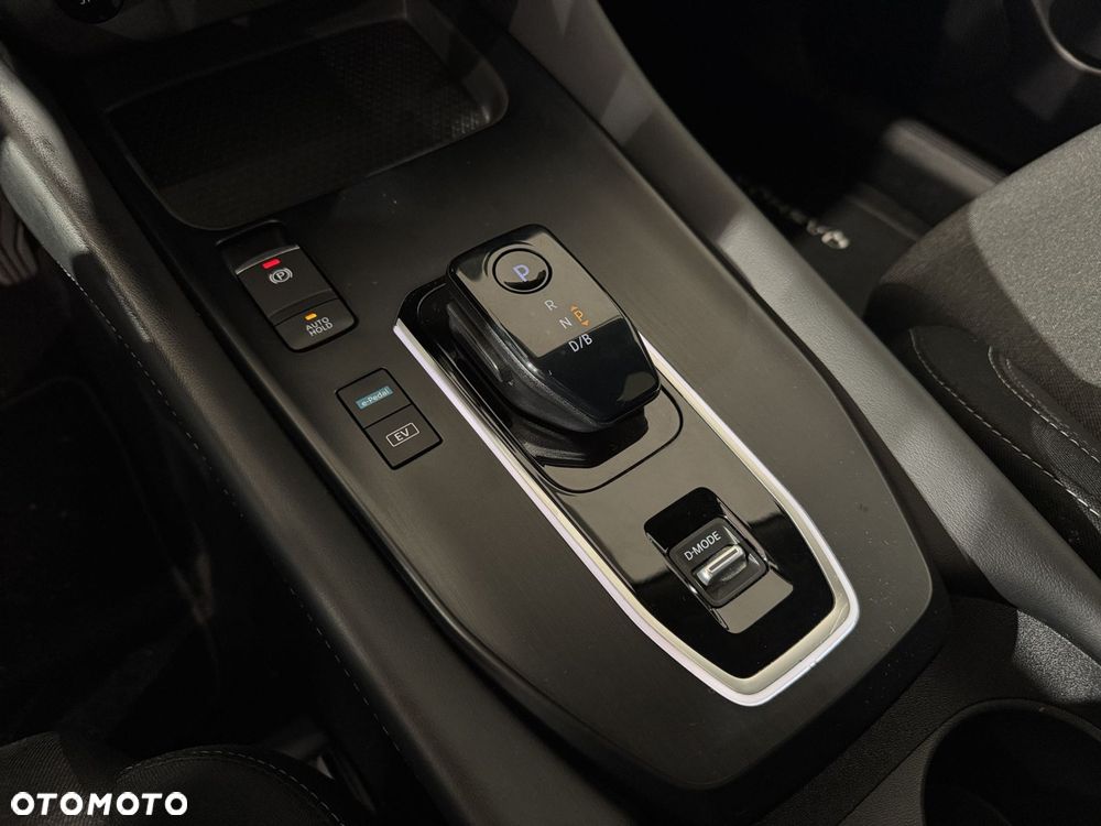Nissan Qashqai 1.5 e-POWER N-Connecta - 25